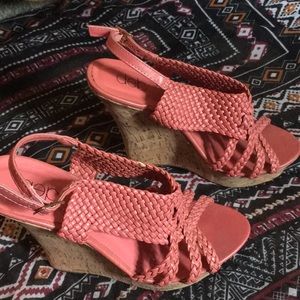 Coral - Bamboo Wedges